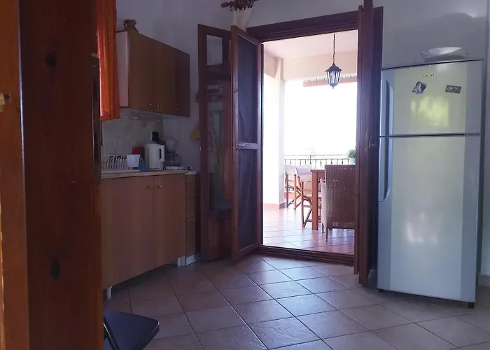 Hristos House 度假居 托罗尼